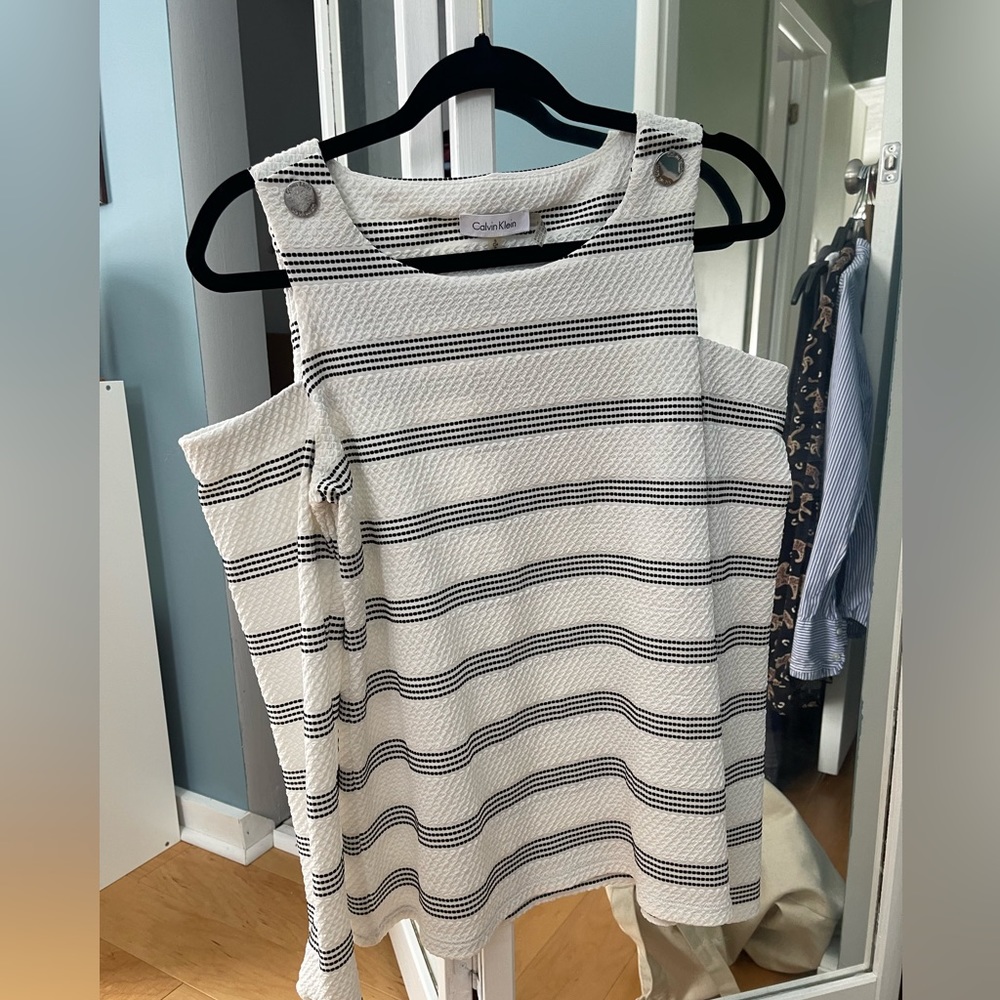 Calvin Klein long sleeve blouse